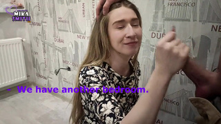 Голодная русская студентка ходит без трусов и отдается особым клиентам